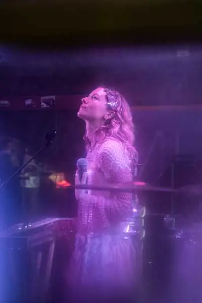 Bild von Fraeulein Astrid (AT)
Loop
Schwarzer Juice
Friday