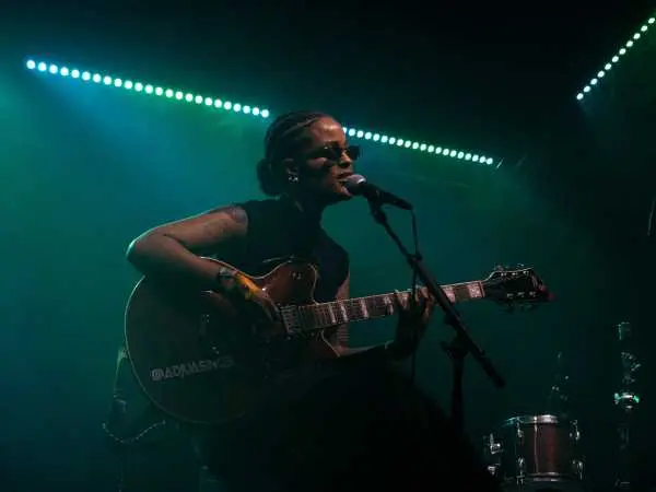 Bild von Adjua (UK)
Lucia
Theresa Galavics
Saturday