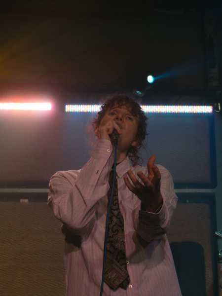 Bild von Bro
Loop
Theresa Galavics
Saturday