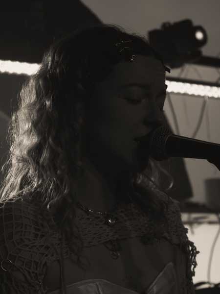 Bild von Fraeulein Astrid (AT)
Loop
Theresa Galavics
Saturday