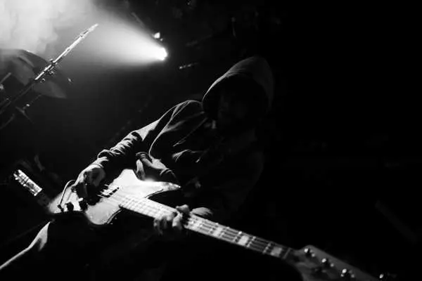 Bild von Beaks (XA) (AT)
B72
Alexander Galler | www.isorauschen.at
Thursday