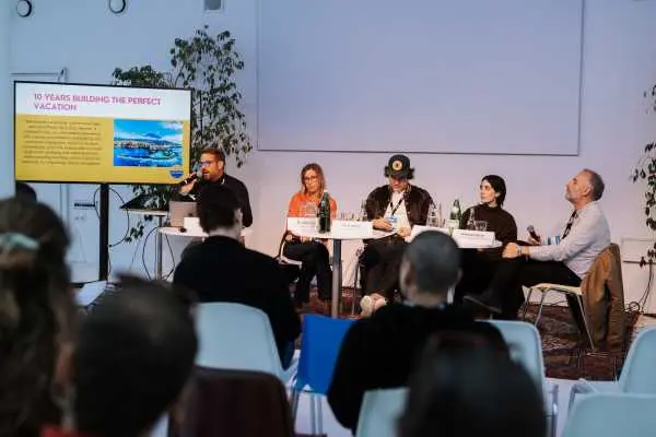 Bild von Focus on Spain
Brunnenpassage
Alexander Galler | www.isorauschen.at
Thursday