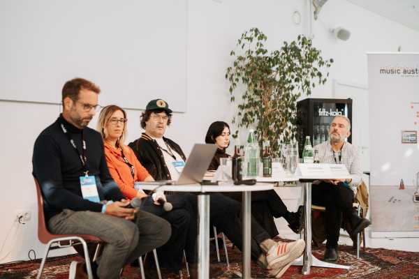 Bild von Focus on Spain
Brunnenpassage
Alexander Galler | www.isorauschen.at
Thursday