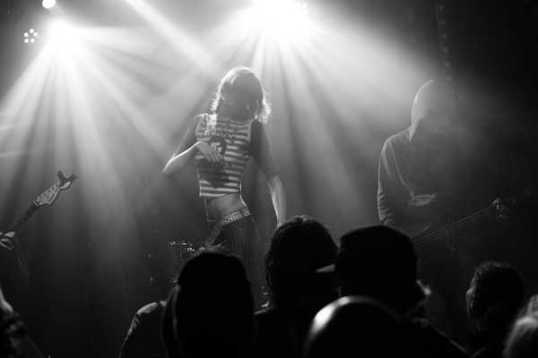 Bild von Beaks (XA) (AT)
B72
Emanuel Ullmann | www.emifoto.com
Thursday