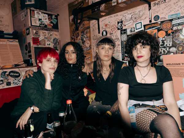 Bild von Genn (UK)
Chelsea
Theresa Galavics
Thursday