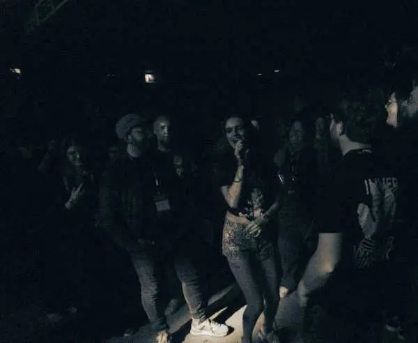 Bild von Indoor Foxes (UK)
B72
Theresa Galavics
Thursday