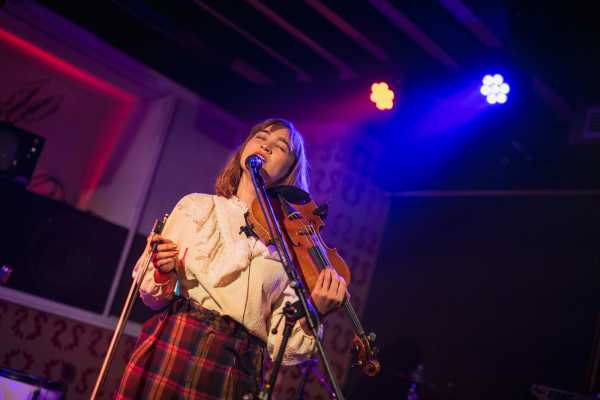 Bild von Duolia. (AT)
Loft Wohnzimmer
Alexander Galler | www.isorauschen.at
Friday