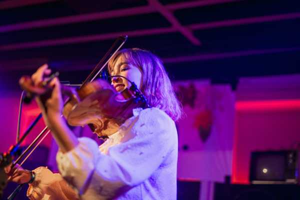 Bild von Duolia. (AT)
Loft Wohnzimmer
Alexander Galler | www.isorauschen.at
Friday