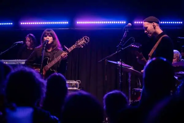 Bild von Filiah (XA) (AT)
Lucia
Hannah Tögel | www.isorauschen.at
Friday