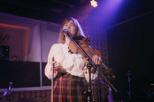 Bild von Duolia. (AT)
Loft Wohnzimmer
Anastasiia Yakovenko
Friday