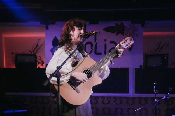 Bild von Duolia. (AT)
Loft Wohnzimmer
Anastasiia Yakovenko
Friday