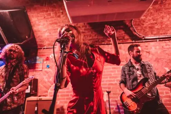 Bild von Christina Mantias (SK)
Fanialive
Klaus Zwinger
Friday