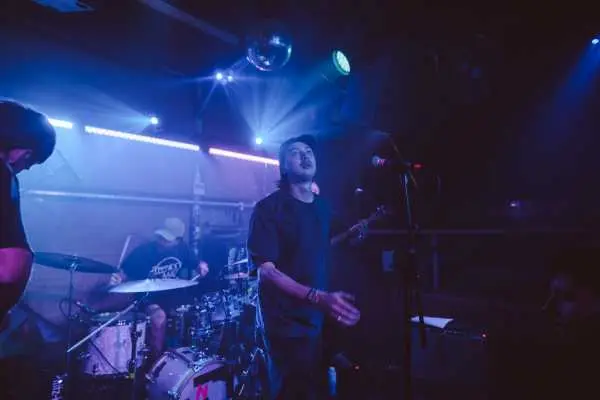 Bild von Ende (AT)
Loop
Klaus Zwinger
Friday