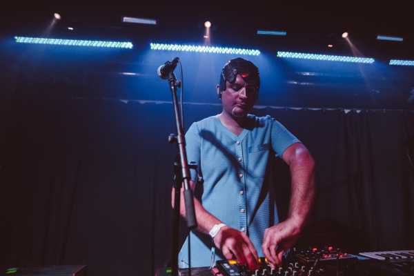 Bild von Garcia Picasso (ES)
Kramladen
Klaus Zwinger
Friday