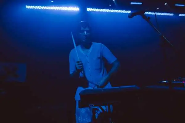 Bild von Garcia Picasso (ES)
Kramladen
Klaus Zwinger
Friday