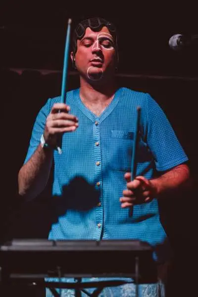 Bild von Garcia Picasso (ES)
Kramladen
Klaus Zwinger
Friday