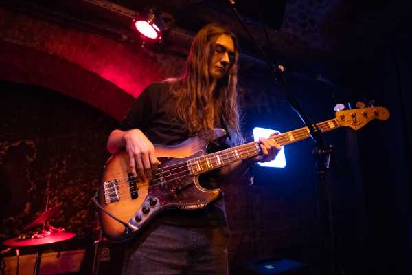 Bild von GB (DK)
rhiz
Klaus Zwinger
Friday